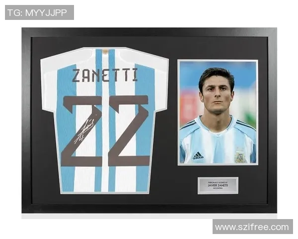 全球足球传奇之十大球星签名鉴赏与背后故事揭秘 全球足球传奇之十大球星签名鉴赏与背后故事揭秘